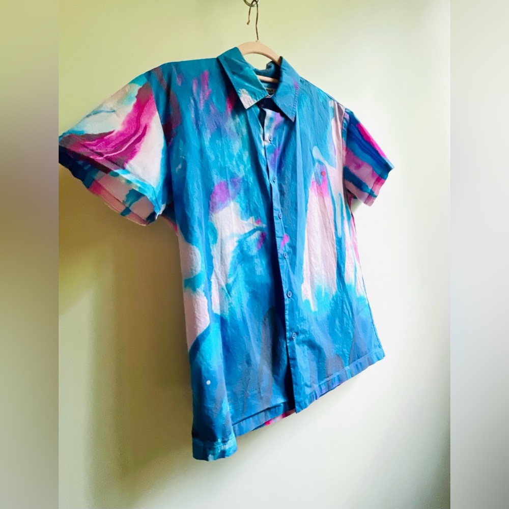 One Of A Kind Custom Print Artisan Designed Shirt Size Small